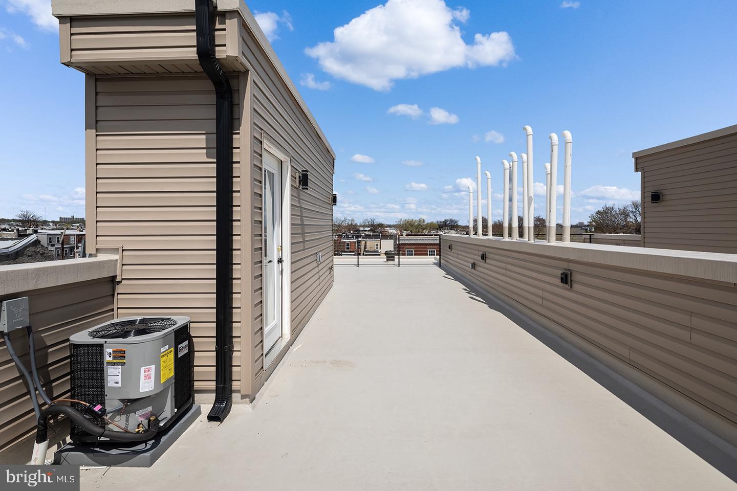 3108 CLIFFORD STREET Unit: B