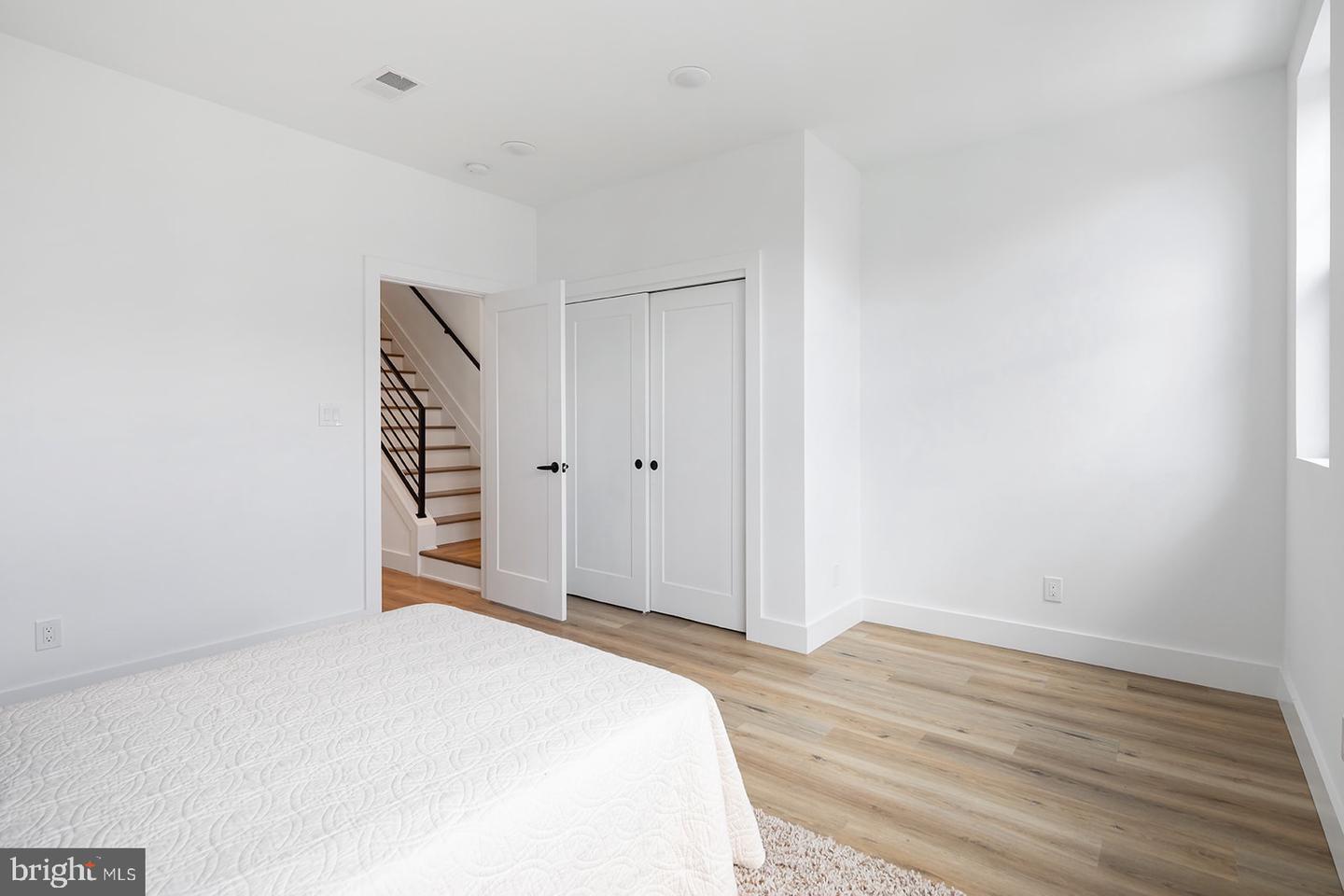 3108 CLIFFORD STREET Unit: B