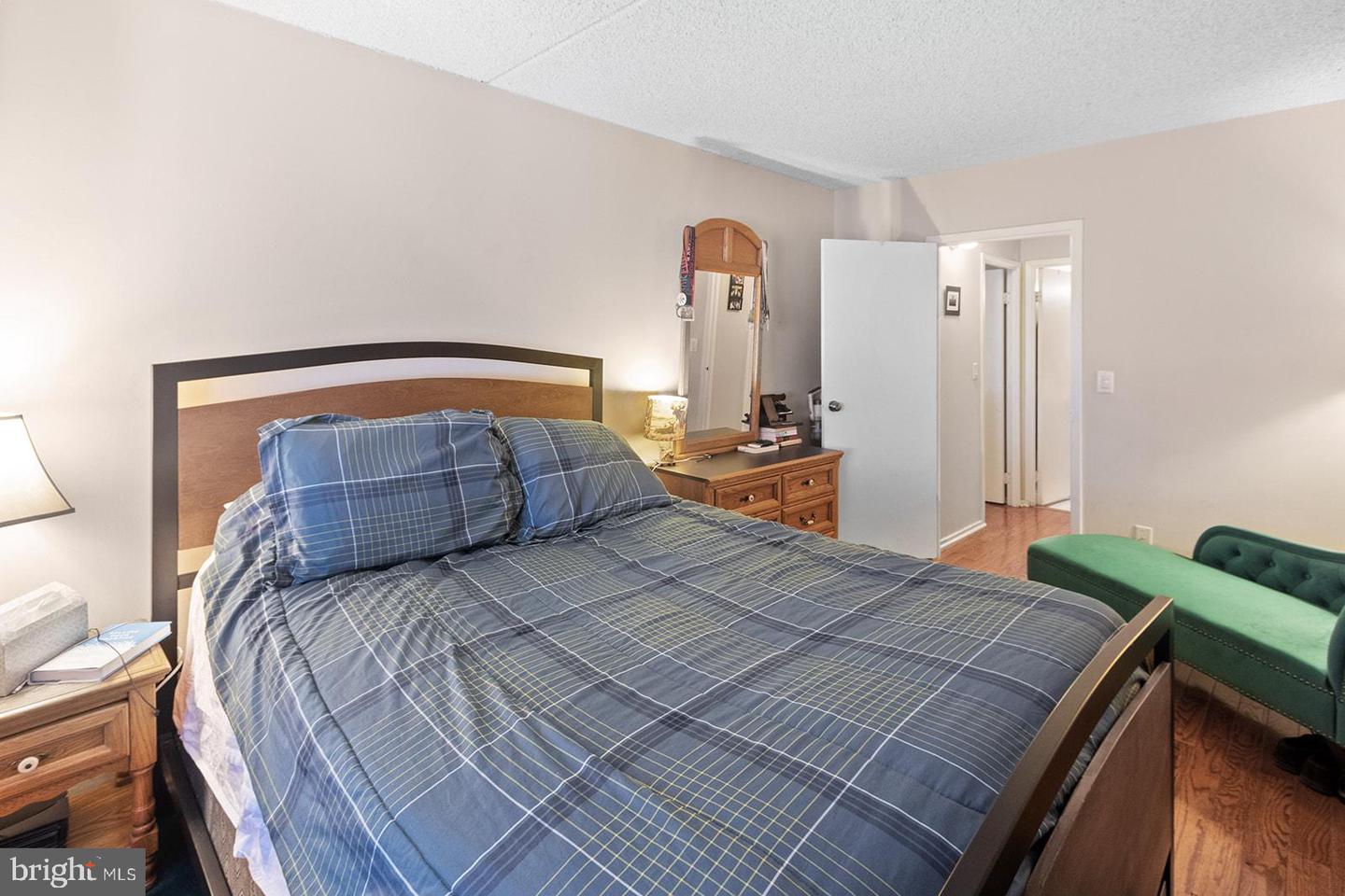 200 LOMBARD STREET Unit: 643