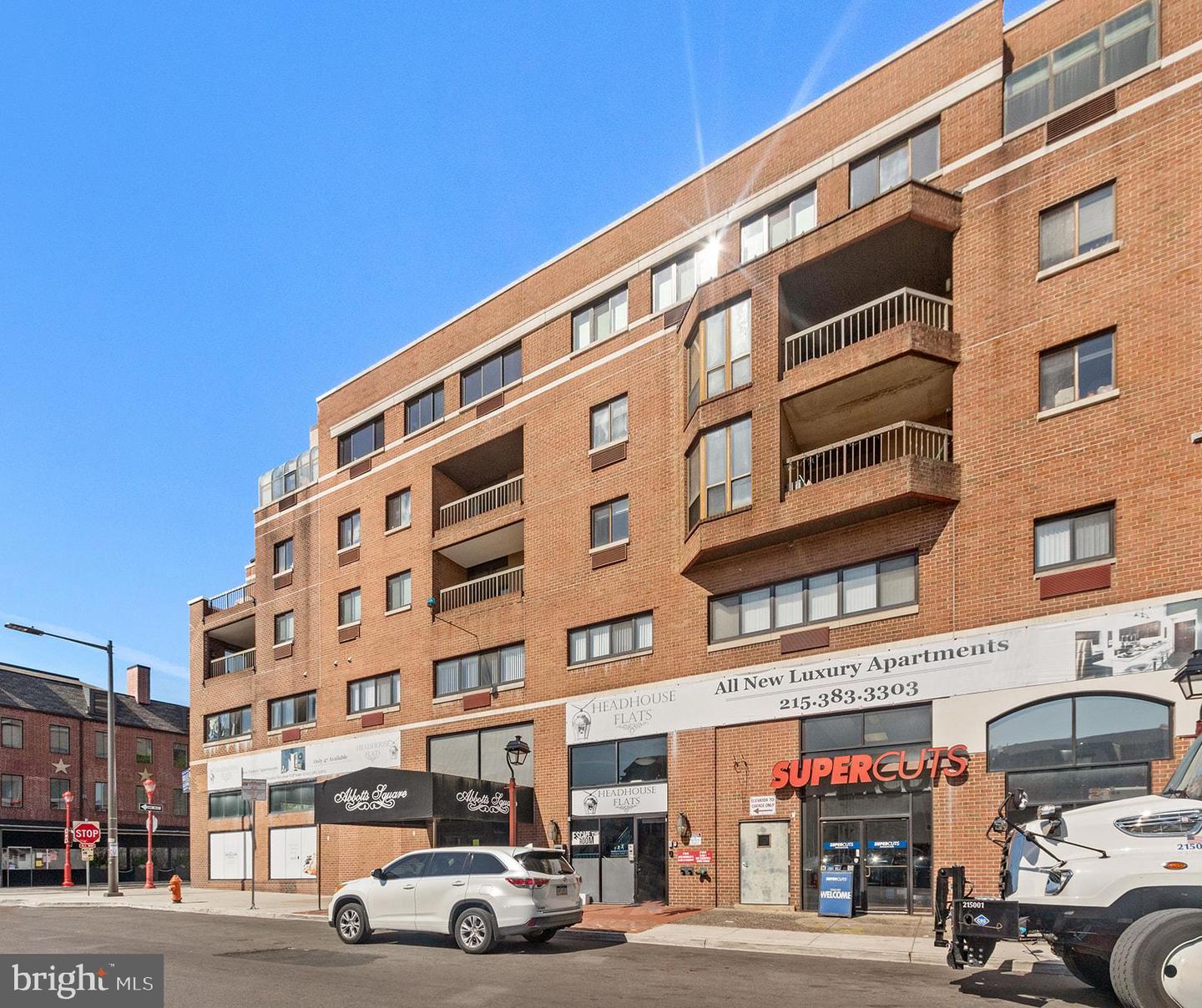 200 LOMBARD STREET Unit: 643