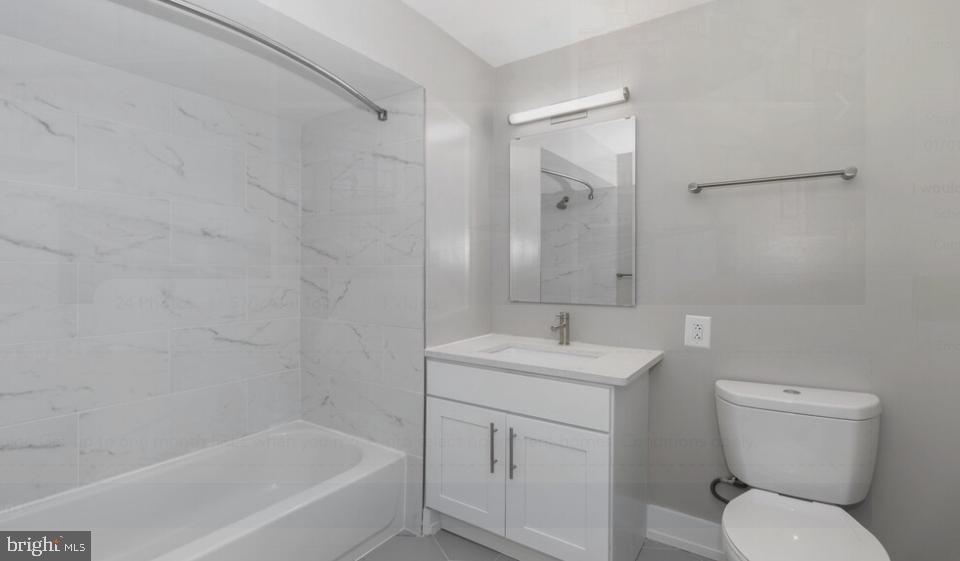 201 S 25TH STREET Unit: 0B-326
