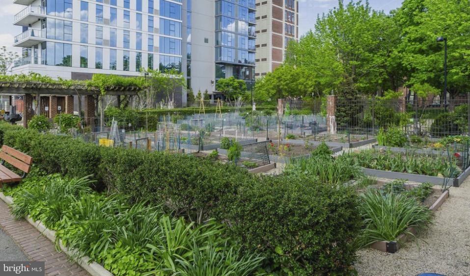 201 S 25TH STREET Unit: 0B-326