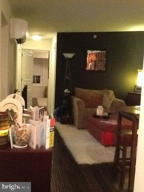 1832 GREEN STREET Unit: 3R