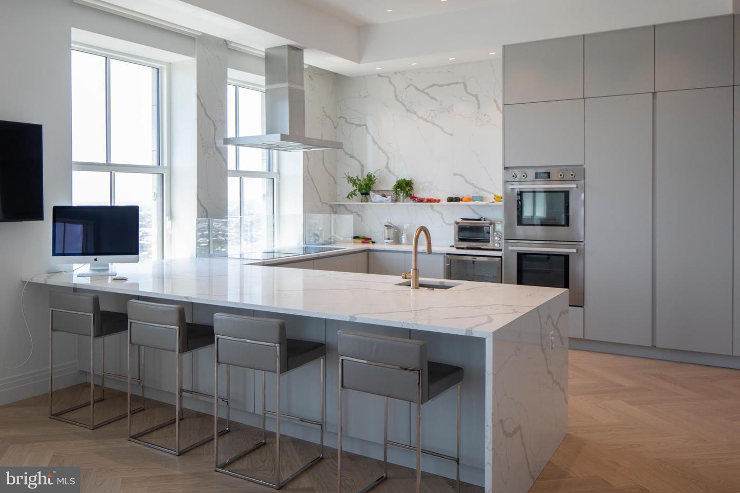 1403 SPRUCE STREET Unit: PENTHOUSE