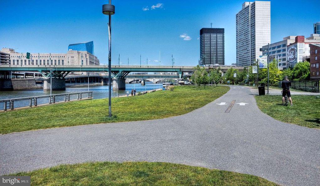 2300 WALNUT STREET Unit: 1B-310