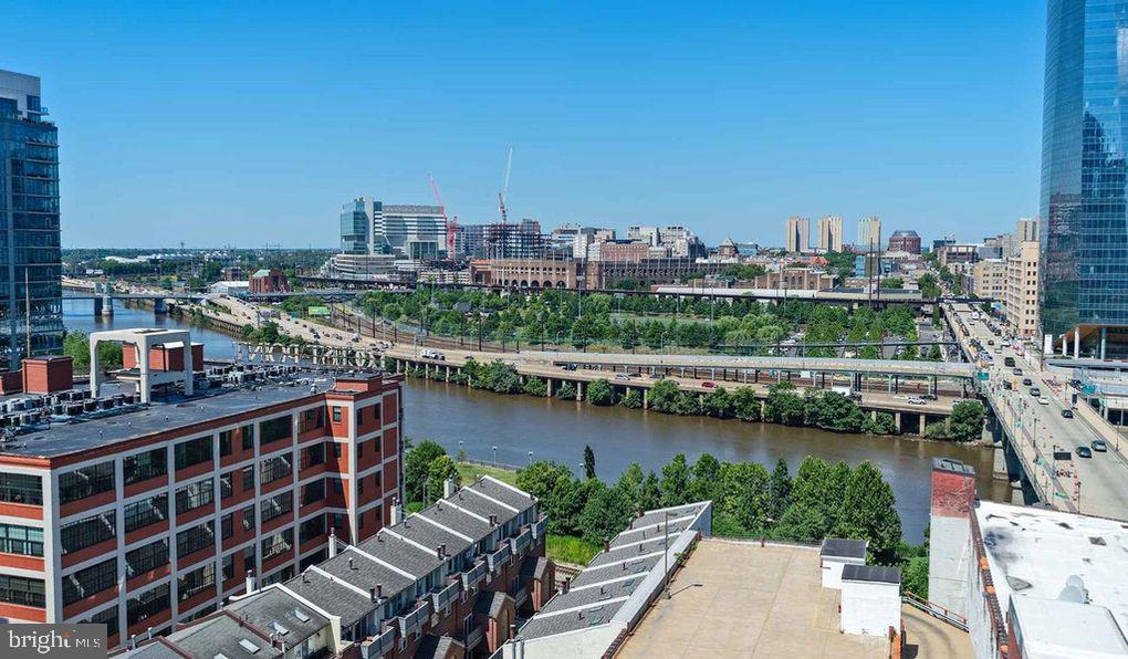 2300 WALNUT STREET Unit: 1B-310