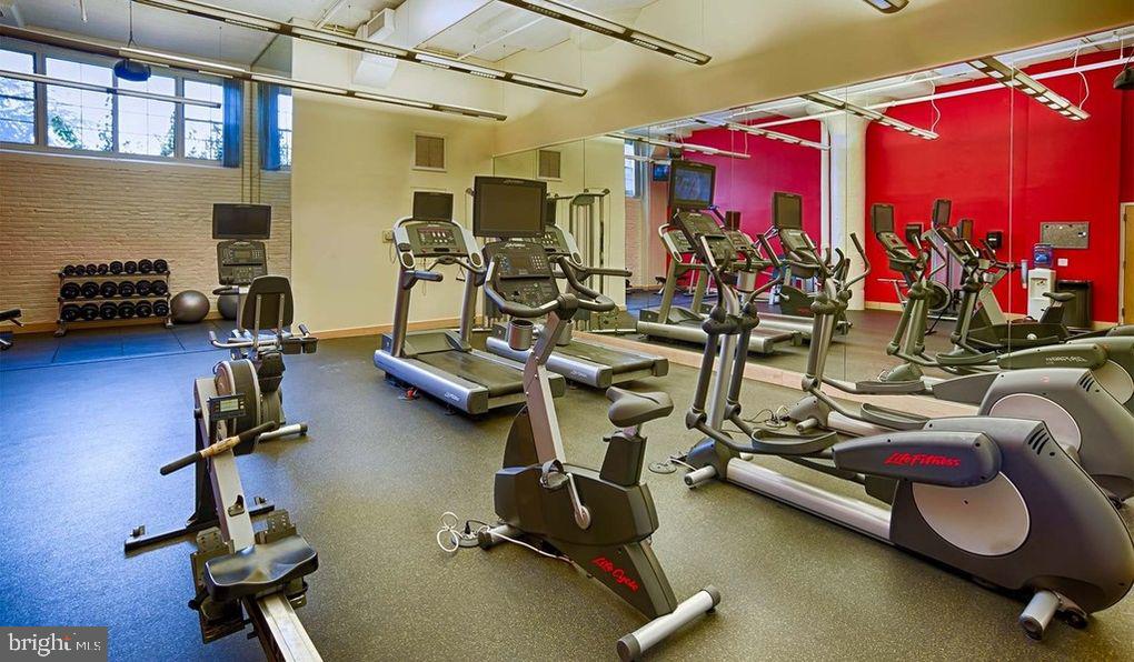2300 WALNUT STREET Unit: 1B-310