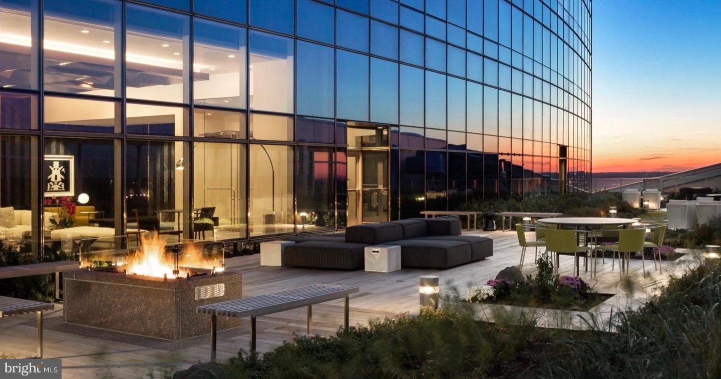 2929 WALNUT STREET Unit: 2B-4120