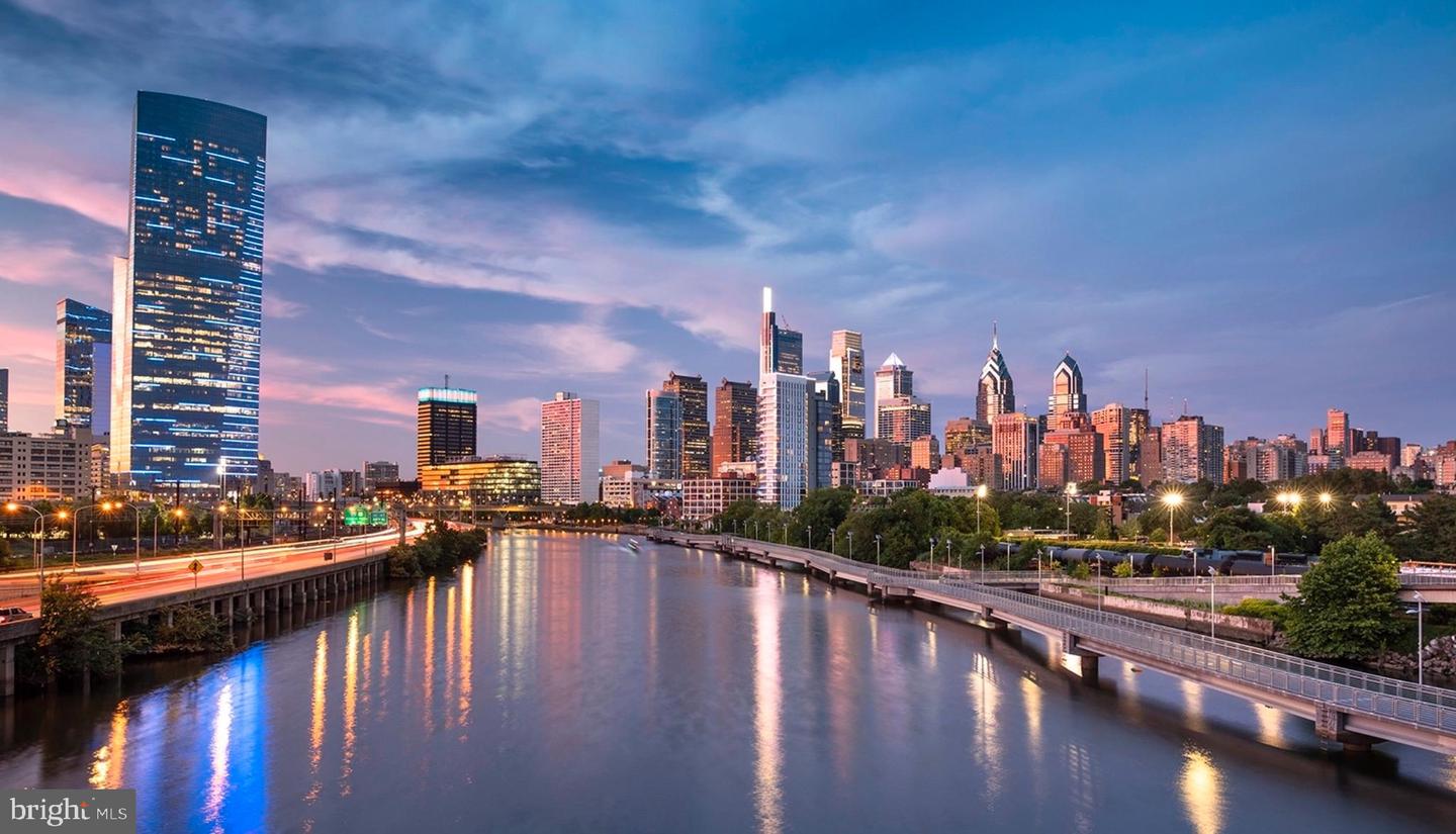 2929 WALNUT STREET Unit: 2B-4120