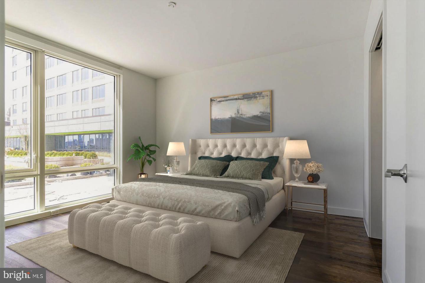 1300 FAIRMOUNT AVENUE Unit: 0B-440