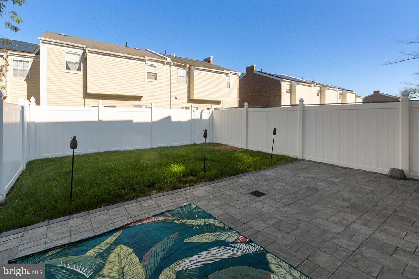 8527 CRATIN PLACE
