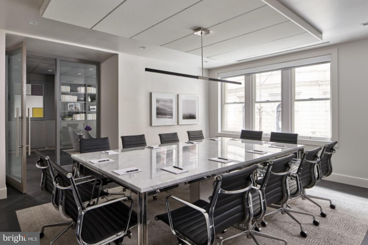 137 S 18TH STREET Unit: 1B1BAGRAND