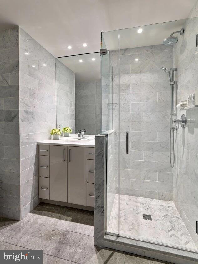 137 S 18TH STREET Unit: 1B1BAGRAND