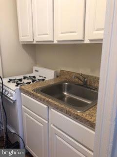 2201 PENNSYLVANIA AVENUE Unit: 614