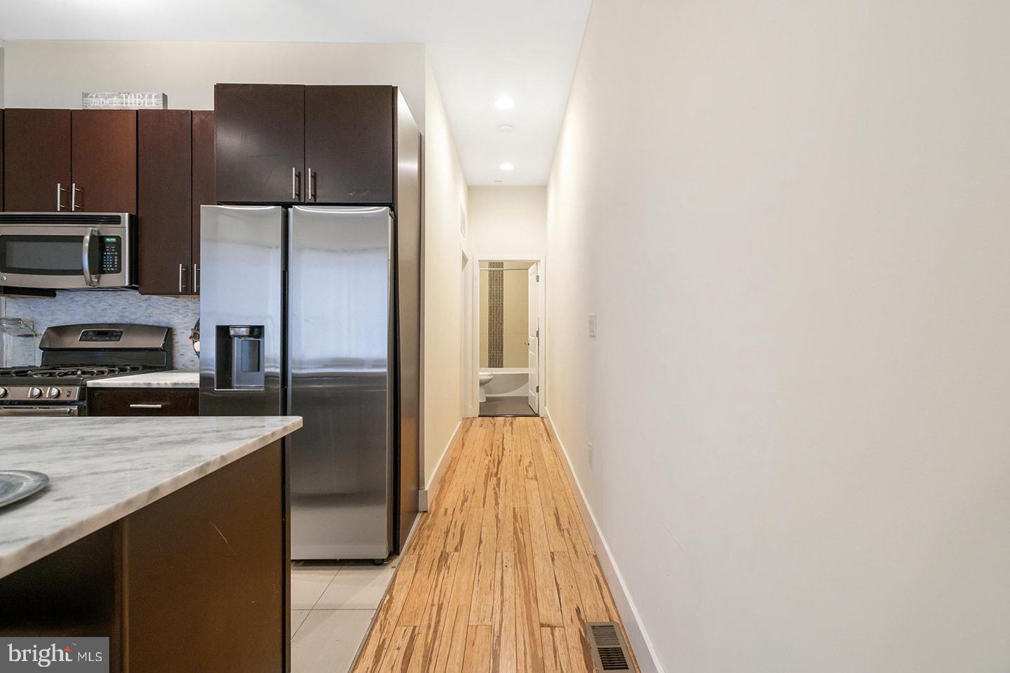 902 N 16TH STREET Unit: 1