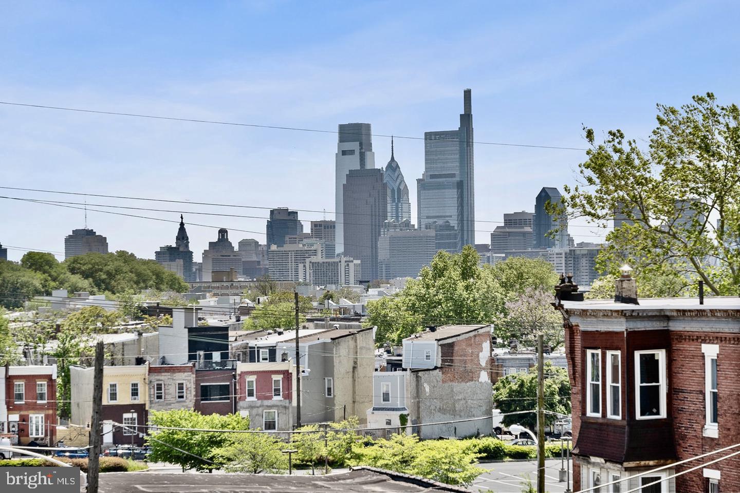 3037 W SEDGLEY AVENUE Unit: 2