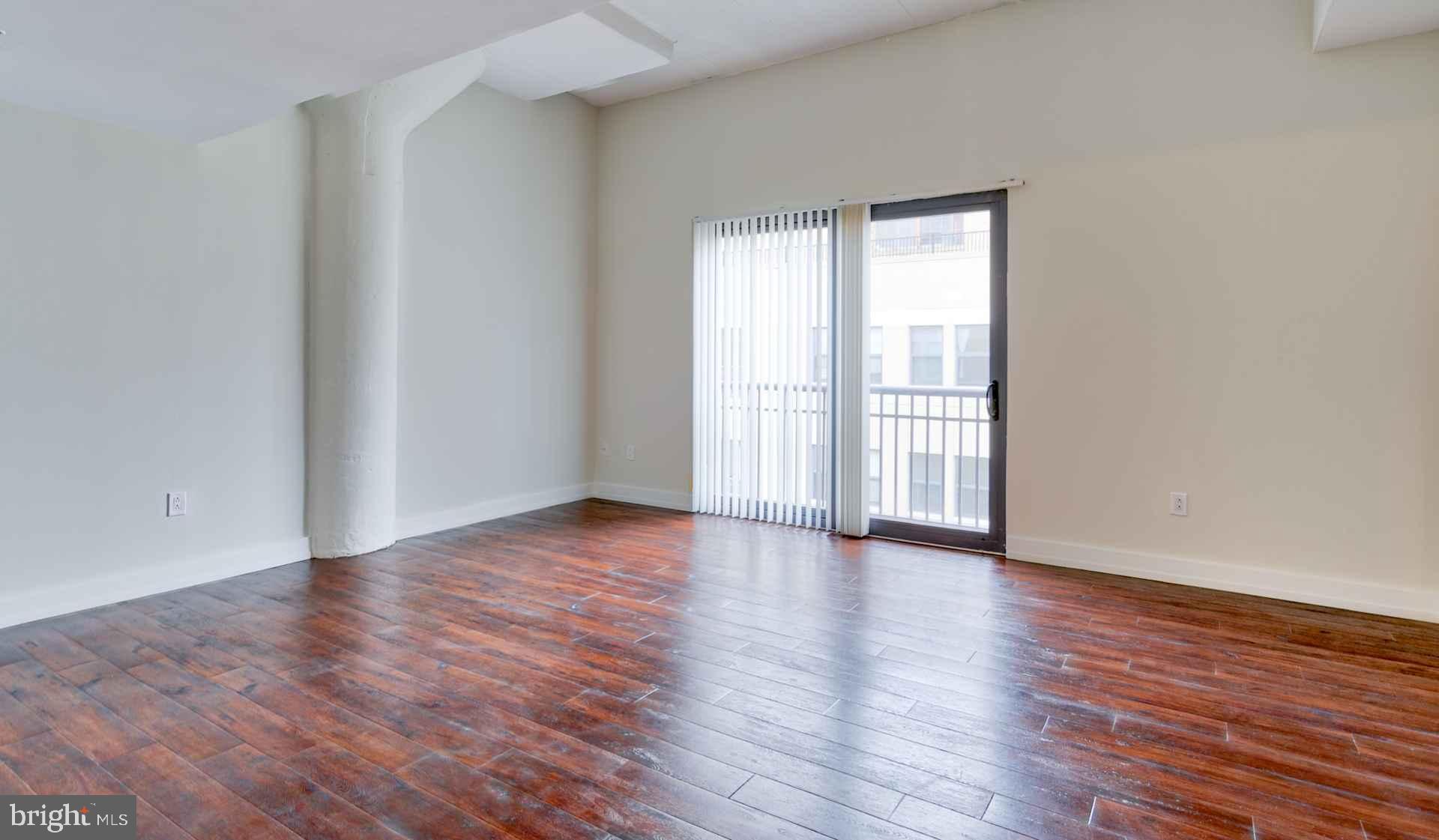 3131 WALNUT STREET Unit: 1B-409