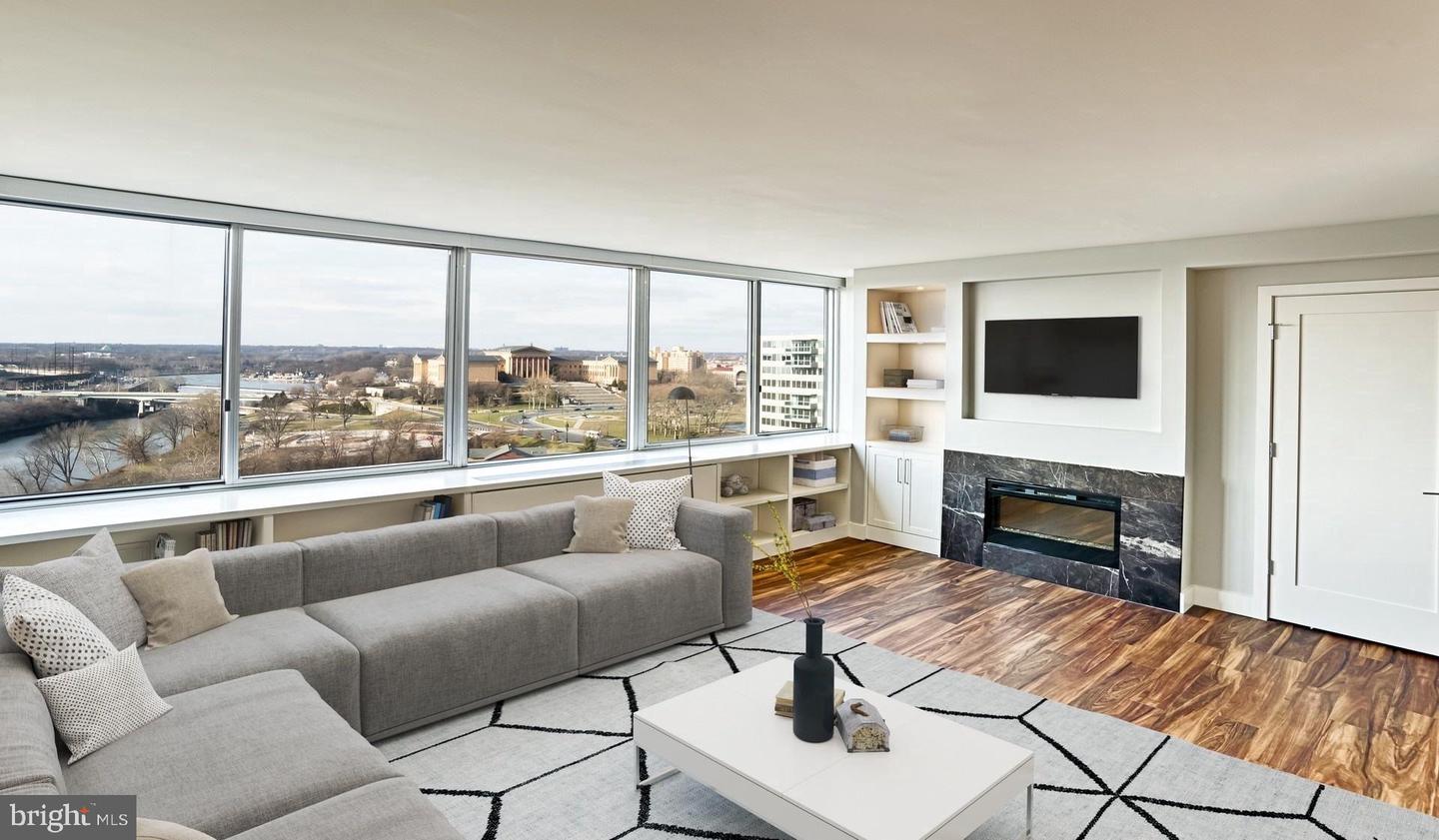2200 BENJAMIN FRANKLIN PARKWAY Unit: 2B-W1715