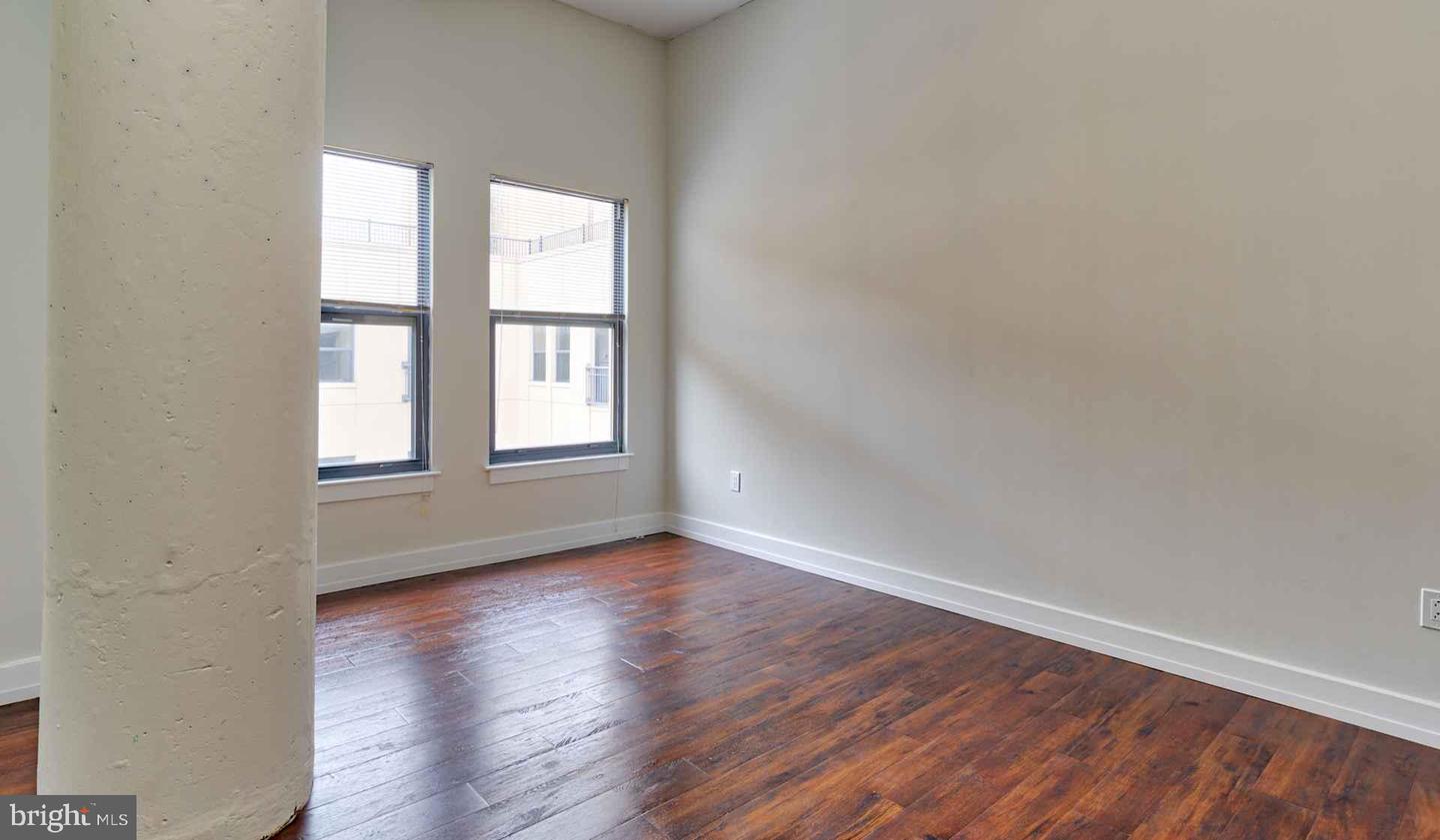 3131 WALNUT STREET Unit: 1B-339