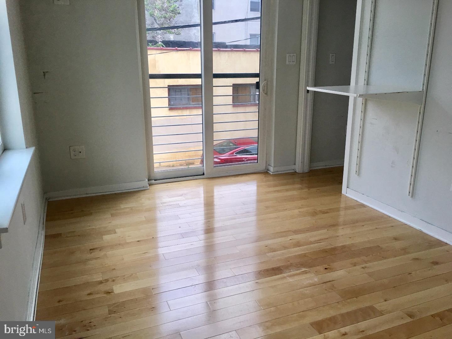 847 N 16TH STREET Unit: 2