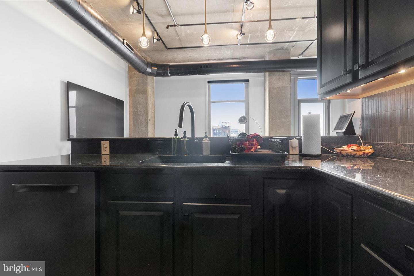 113 N BREAD STREET Unit: 3H6