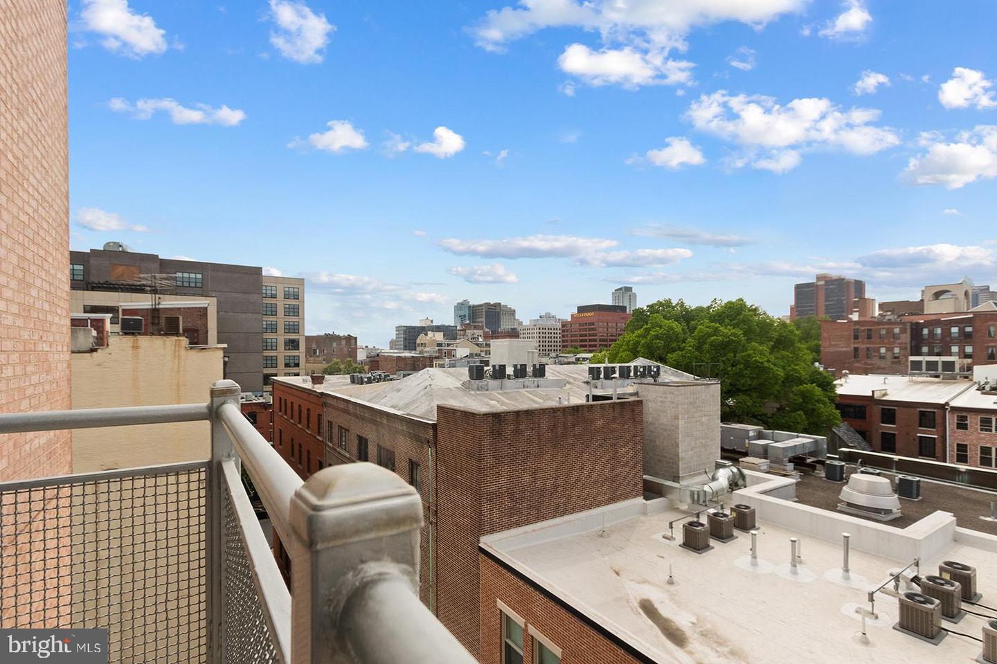 113 N BREAD STREET Unit: 3H6