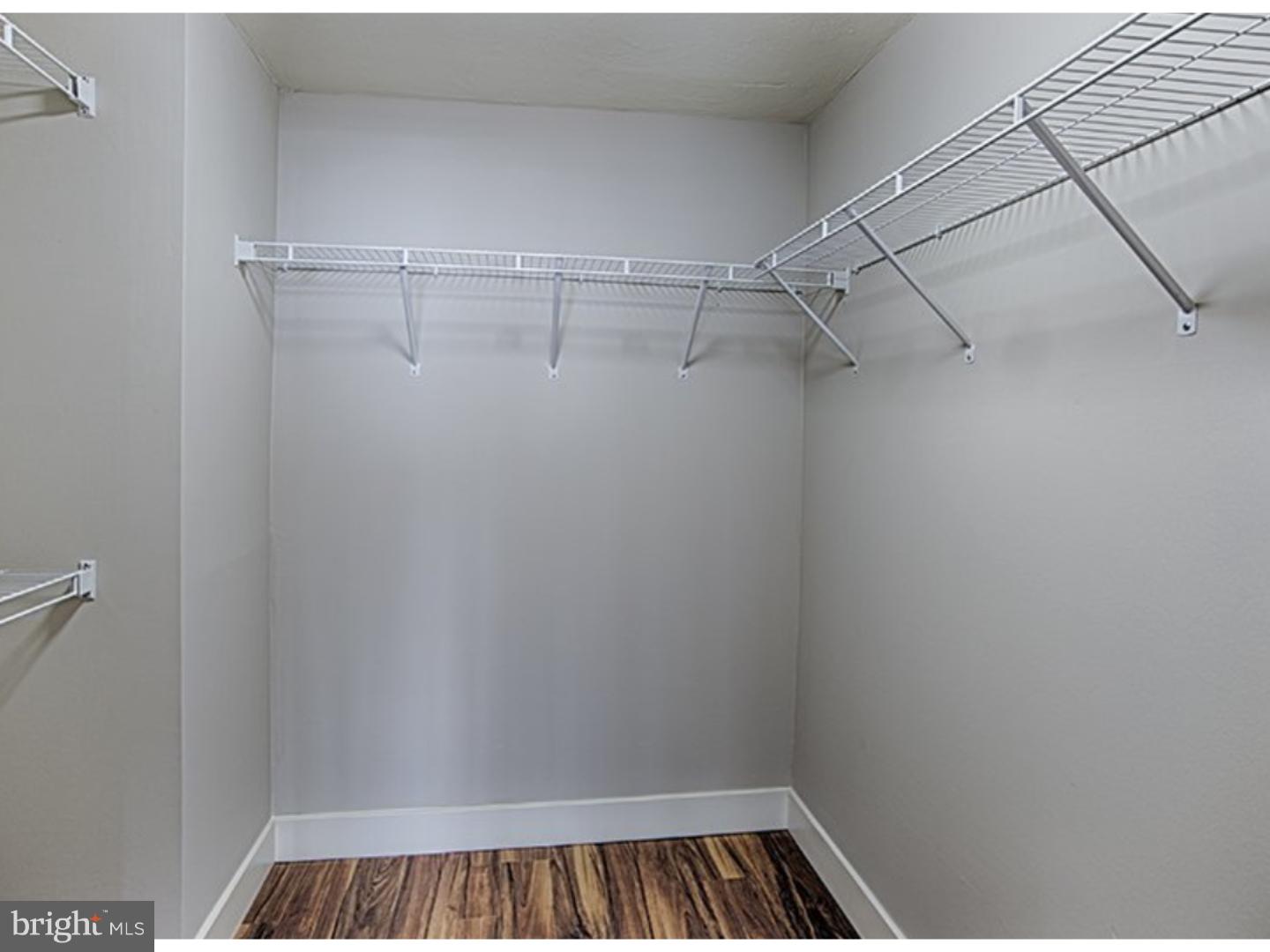 1815 JOHN F KENNEDY BOULEVARD Unit: 2B-1815