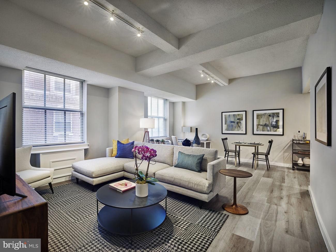 834 CHESTNUT STREET Unit: 2B-1709