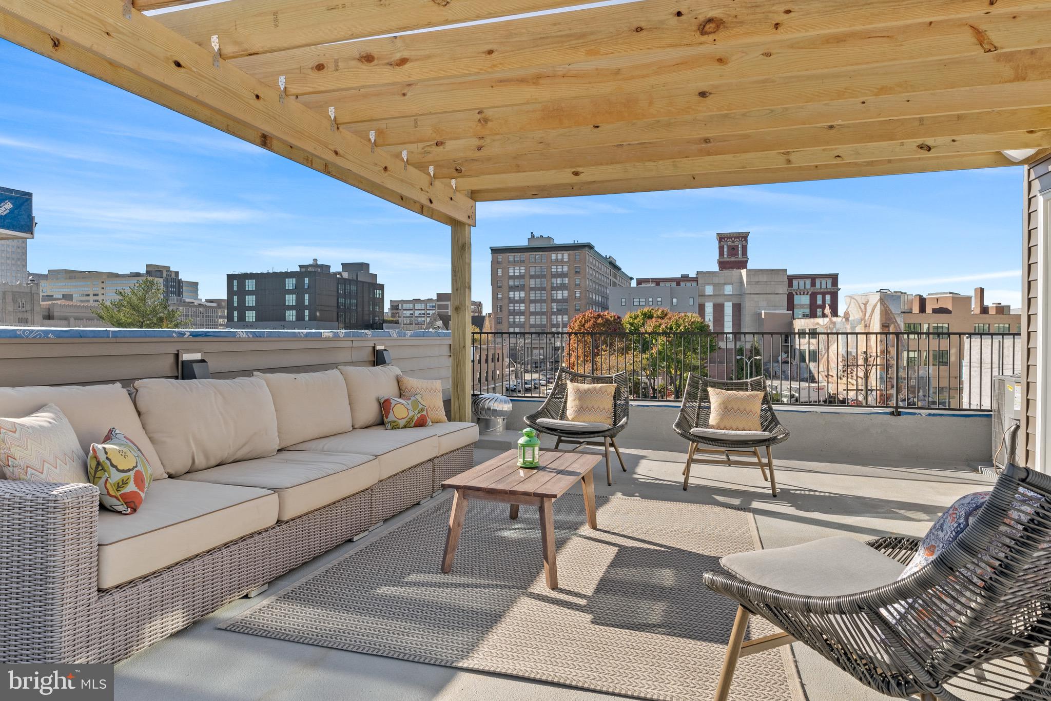668 N 13TH STREET