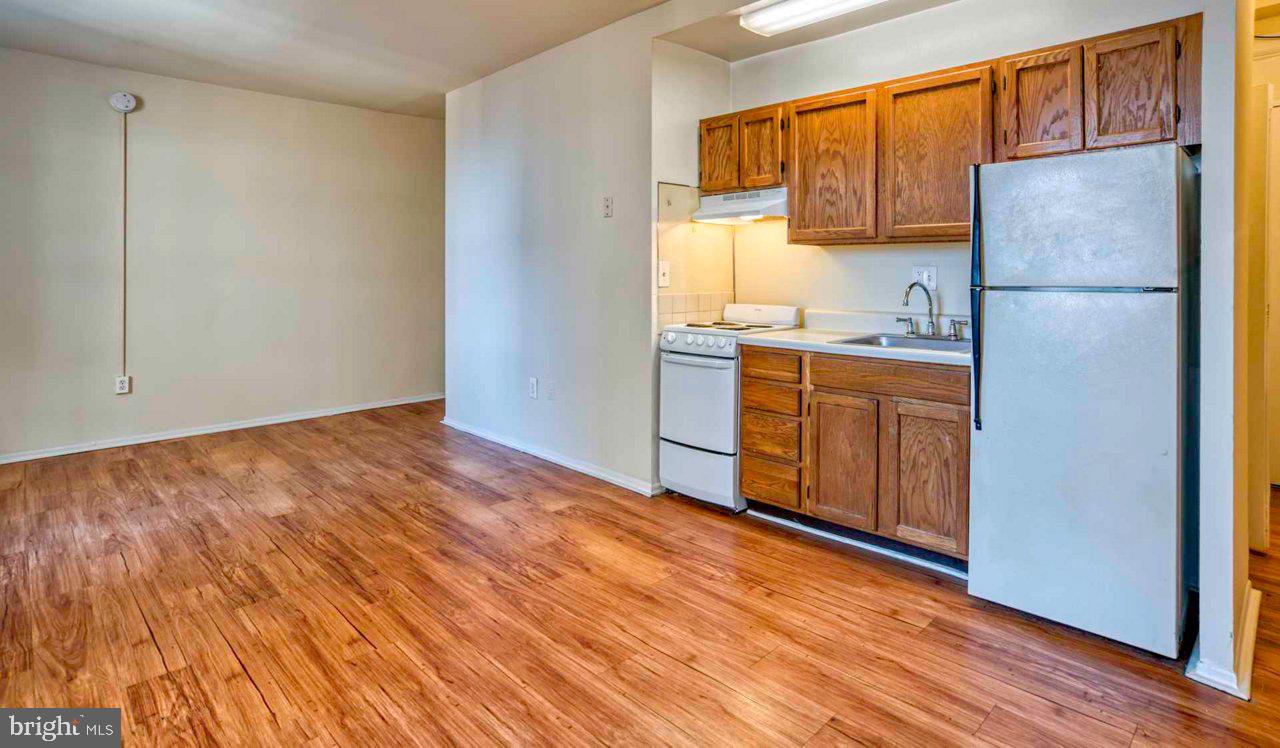 3900 CHESTNUT STREET Unit: 0B-522