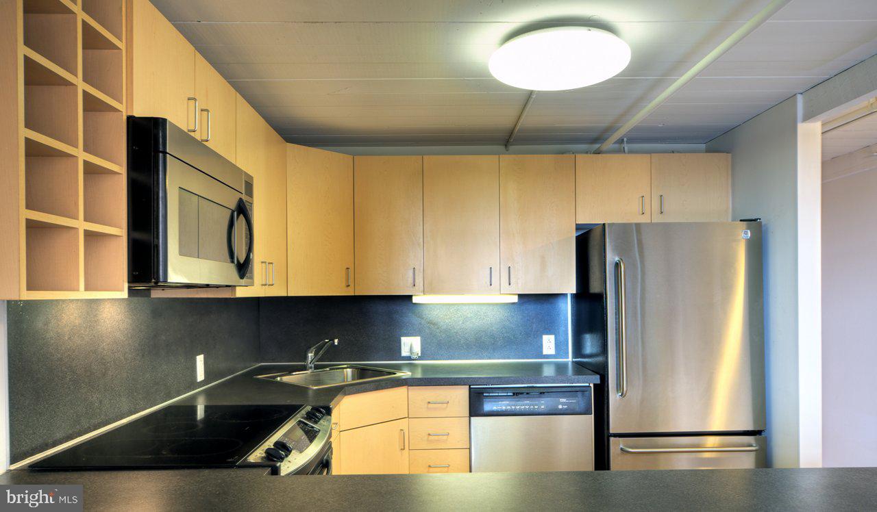 2300 WALNUT STREET Unit: 1B-320