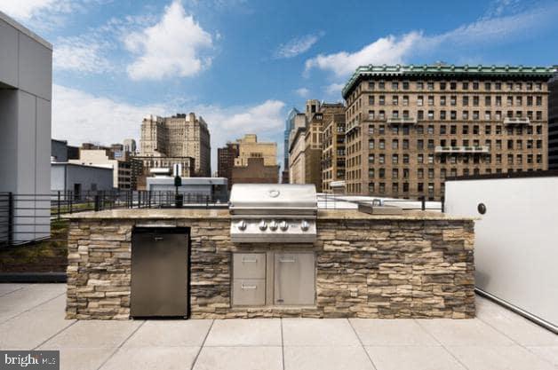 106 11TH STREET S Unit: 1B-205