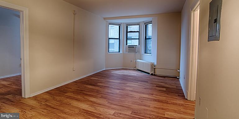 3900 CHESTNUT STREET Unit: 0B-529