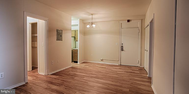 3900 CHESTNUT STREET Unit: 0B-529
