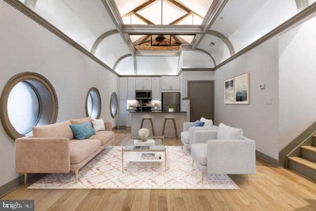 106 11TH STREET S Unit: 1B-202