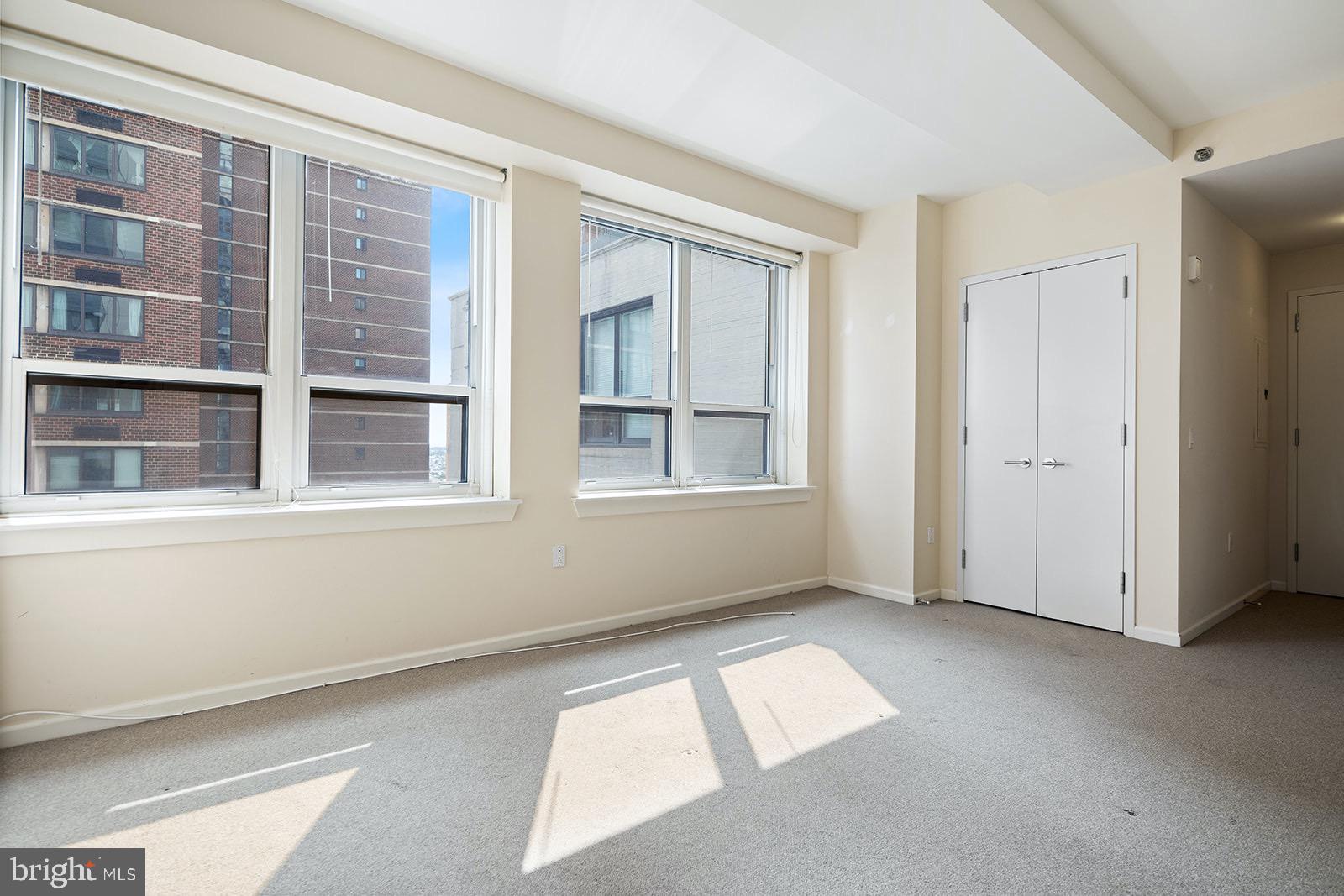 1425 LOCUST STREET Unit: 17B