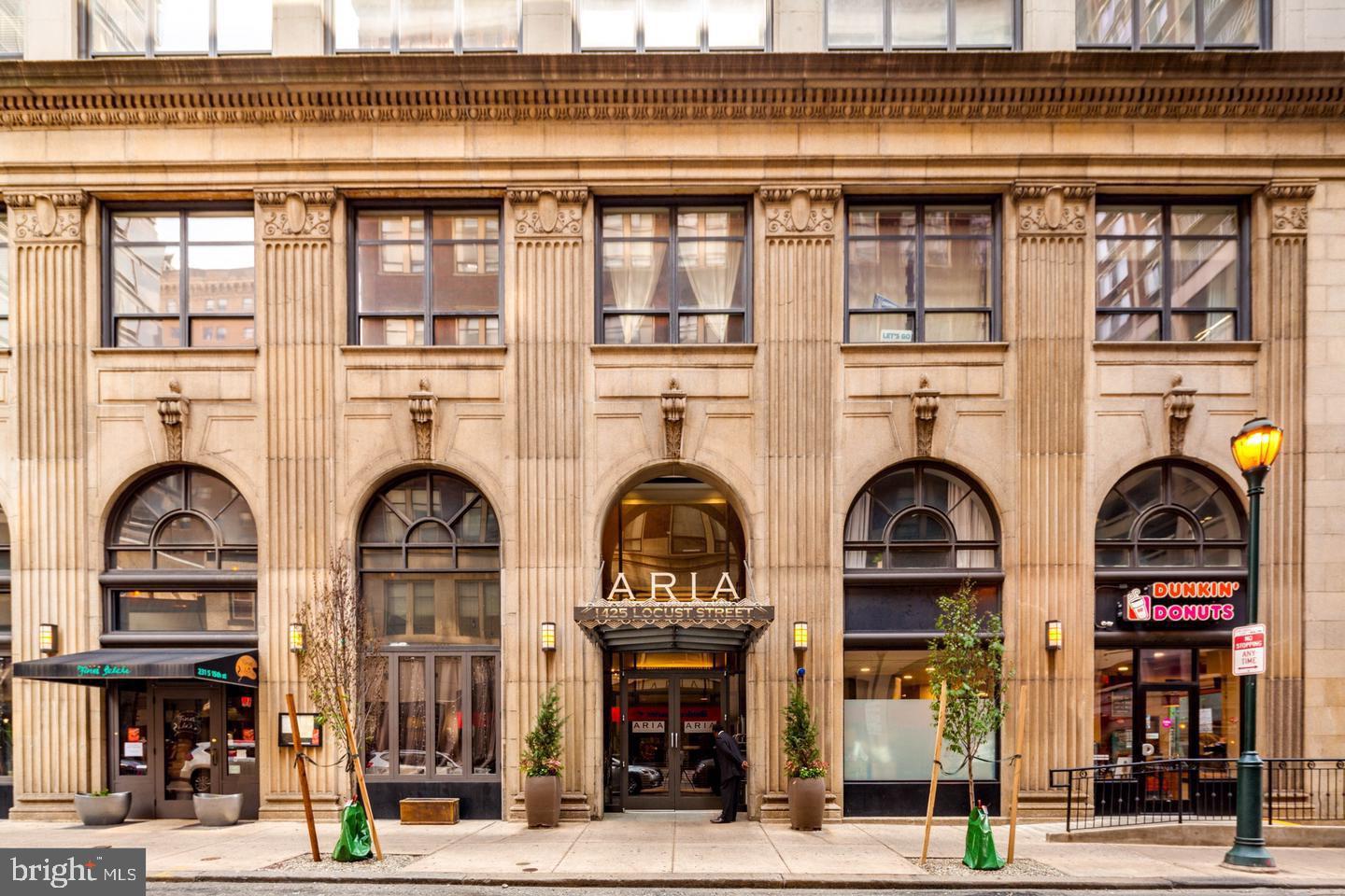 1425 LOCUST STREET Unit: 17B