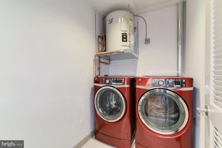 1125 SANSOM STREET Unit: 1B-416