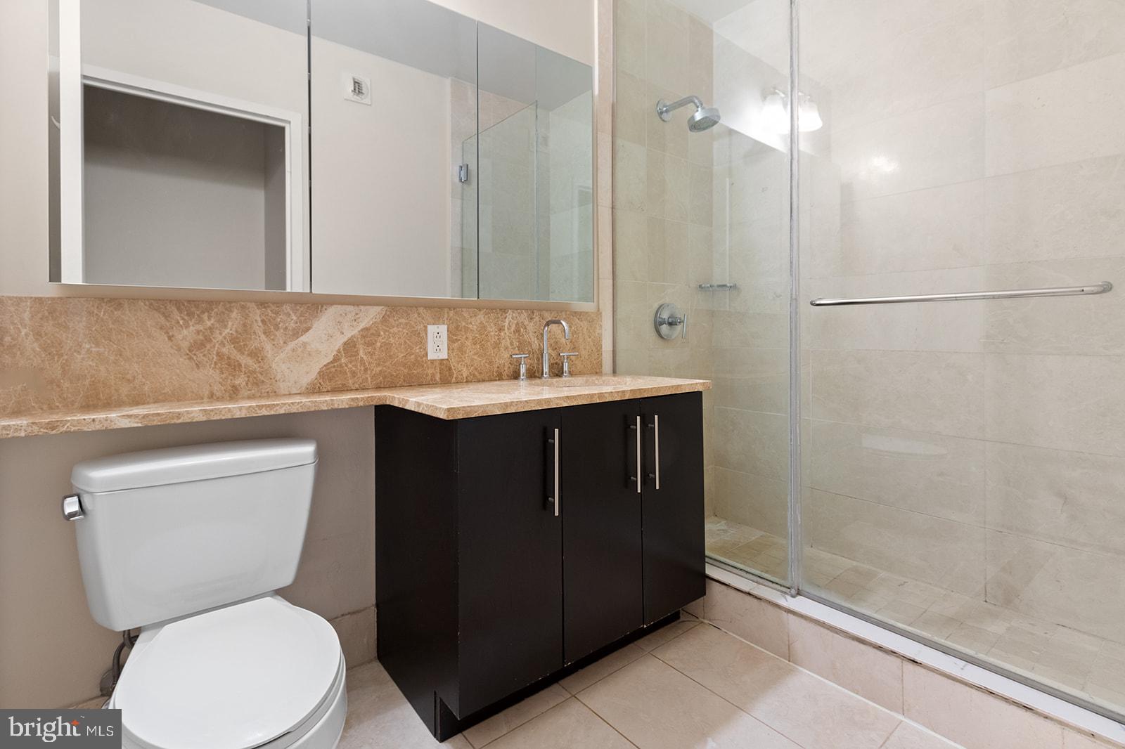 1425 LOCUST STREET Unit: 16A