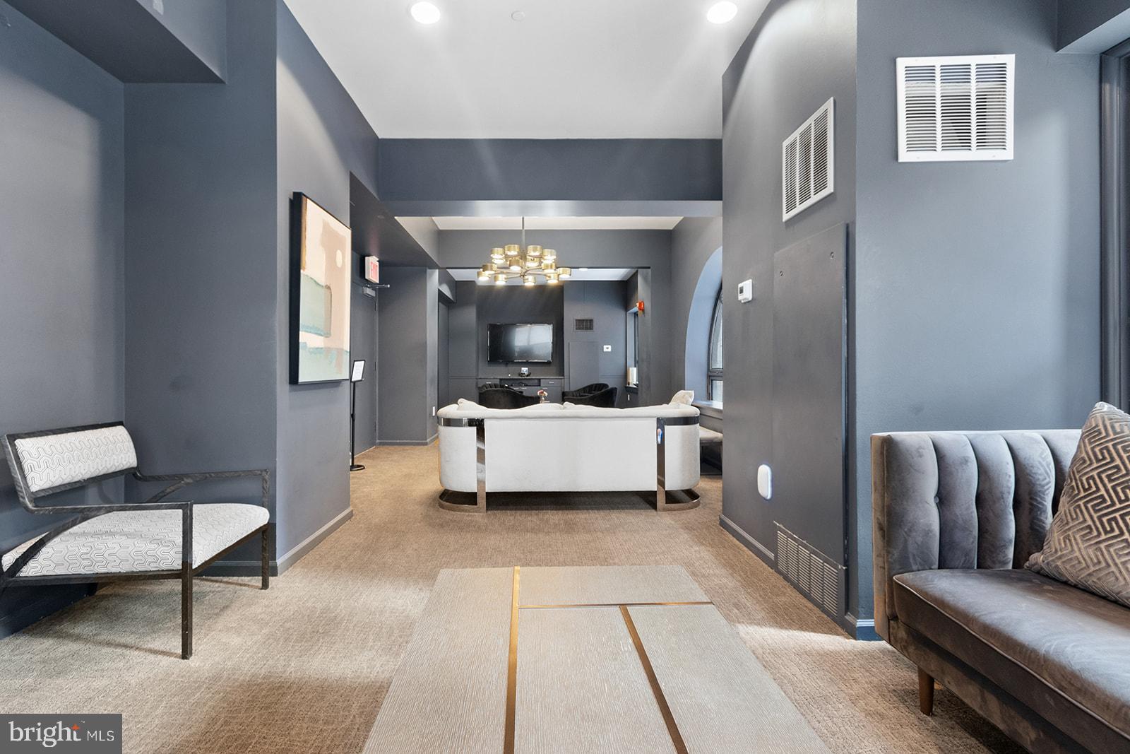 1425 LOCUST STREET Unit: 16A