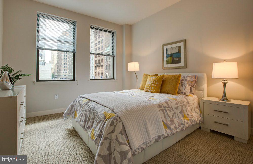 42 S 15TH STREET Unit: 0B-1011