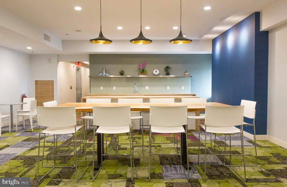 42 S 15TH STREET Unit: 0B-0509