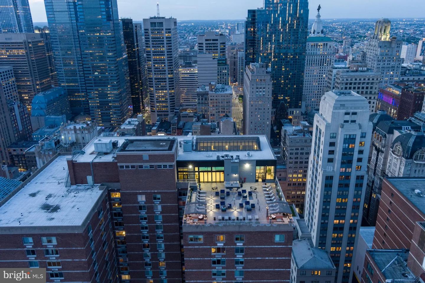 1500 LOCUST STREET Unit: 1B-3310