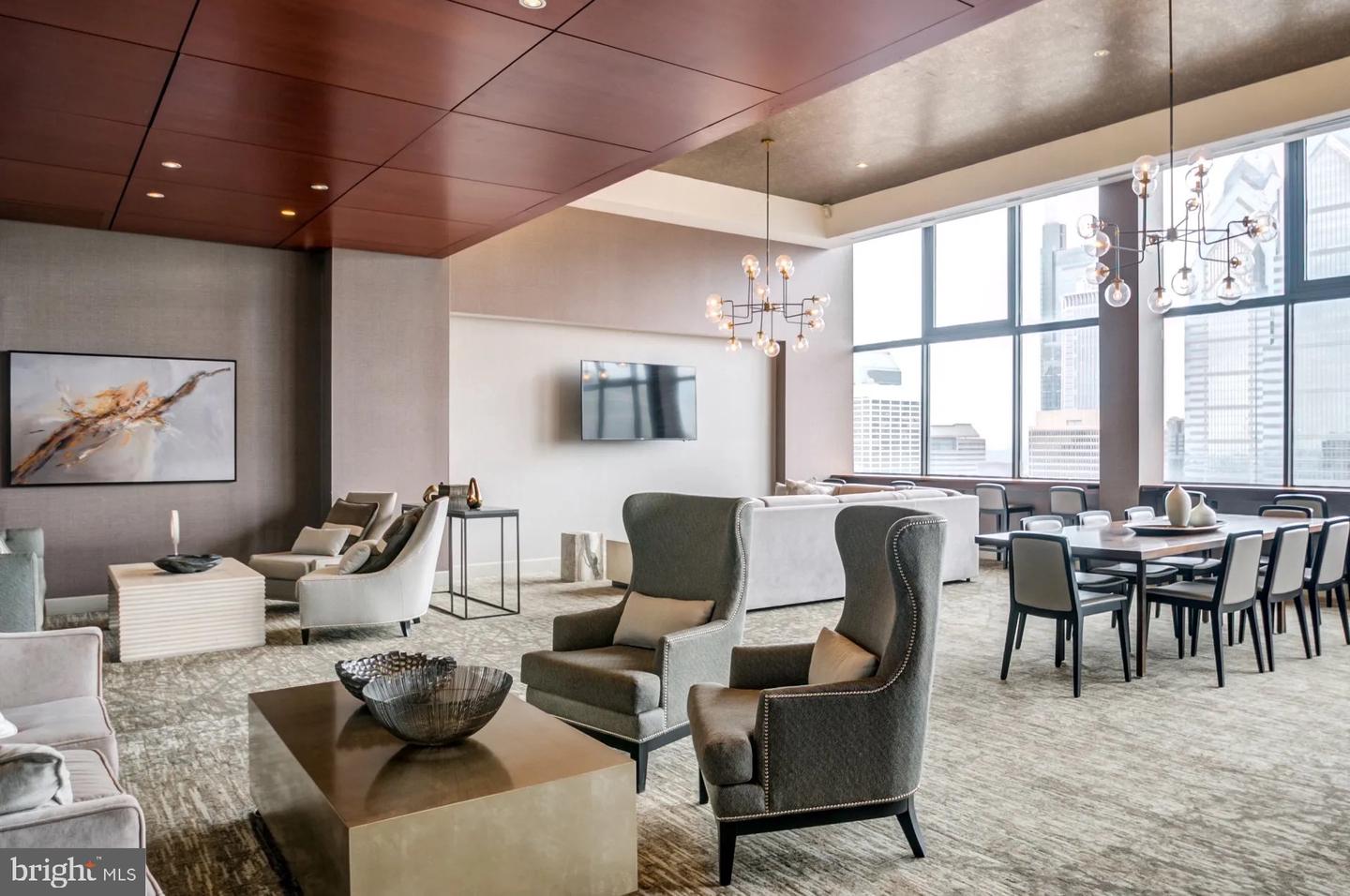1500 LOCUST STREET Unit: 1B-3310