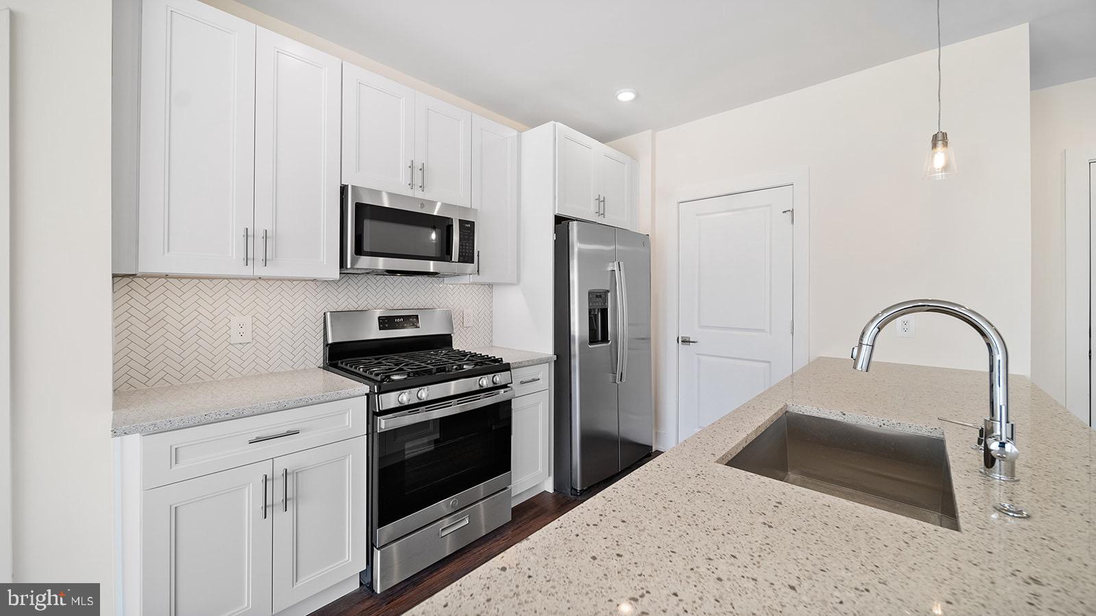 1148 N 2ND STREET Unit: 3H