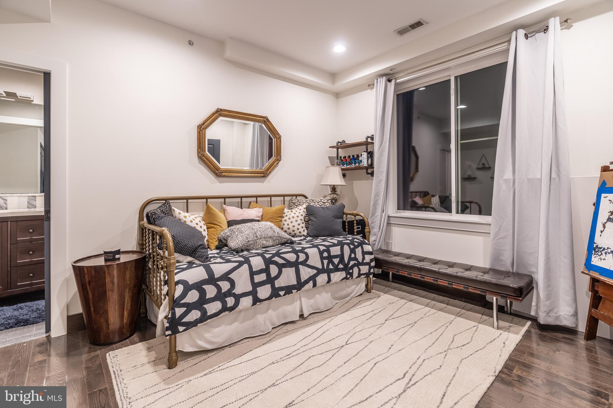 1518 Frankford Ave #4