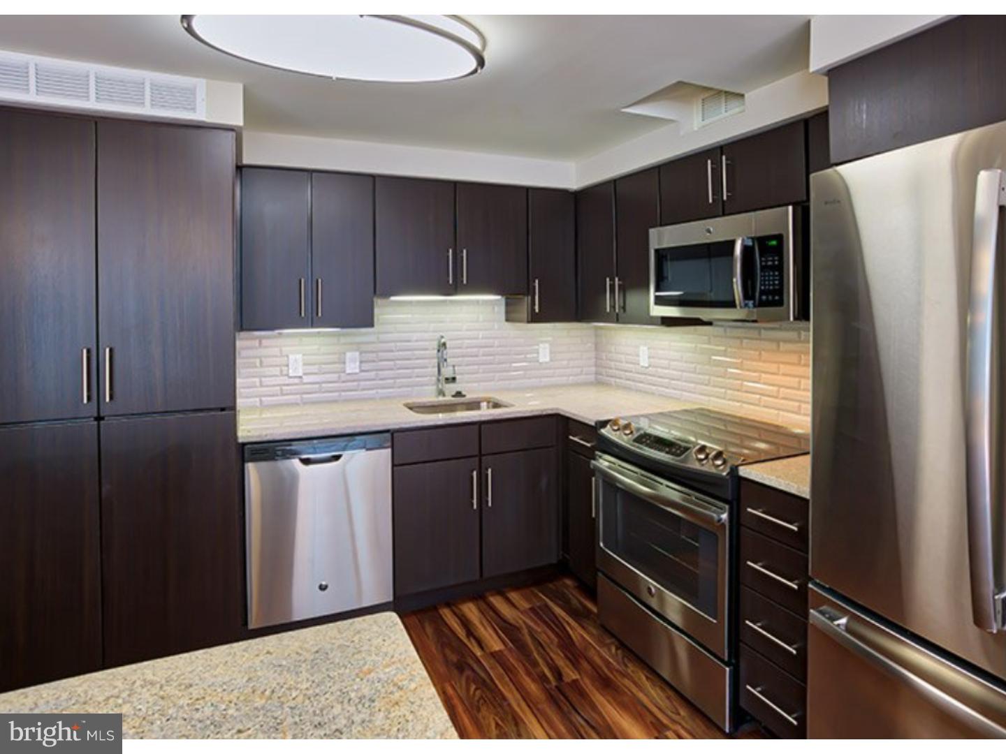 1815 JOHN F KENNEDY BOULEVARD Unit: 2B-1711
