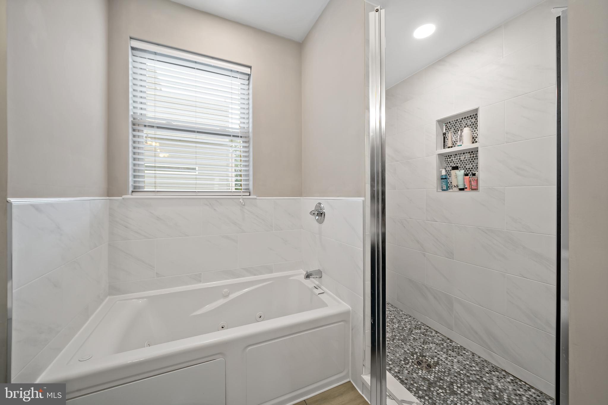 1319 S CHADWICK STREET