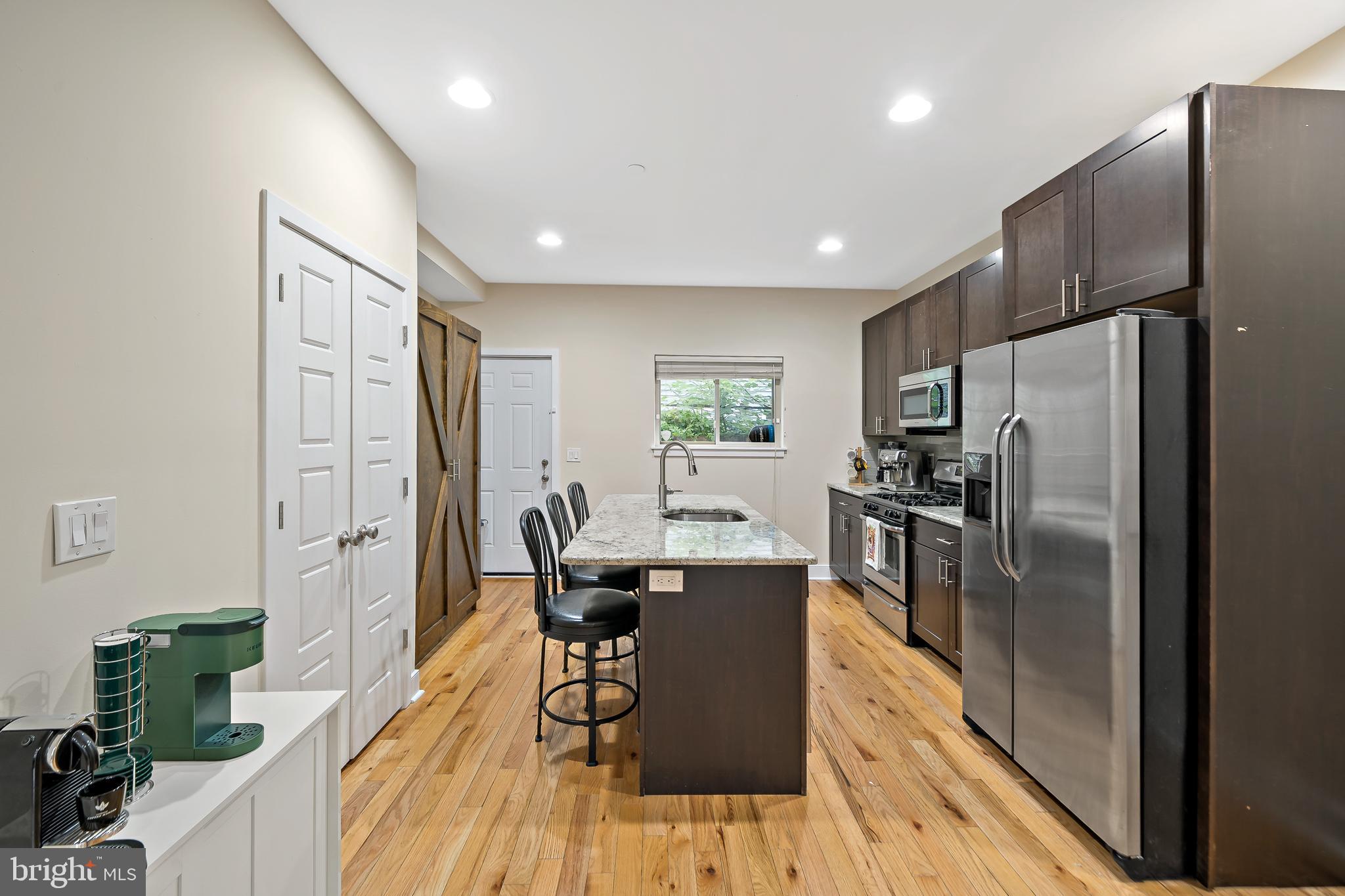 1319 S CHADWICK STREET