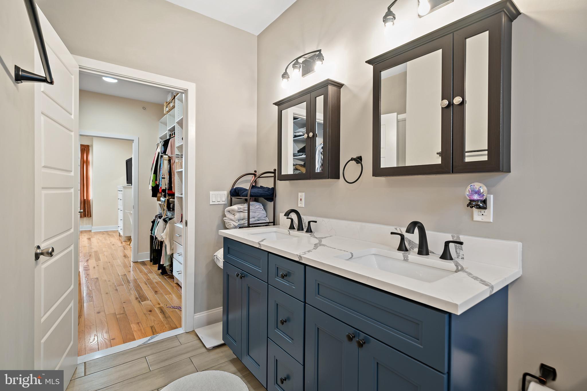 1319 S CHADWICK STREET